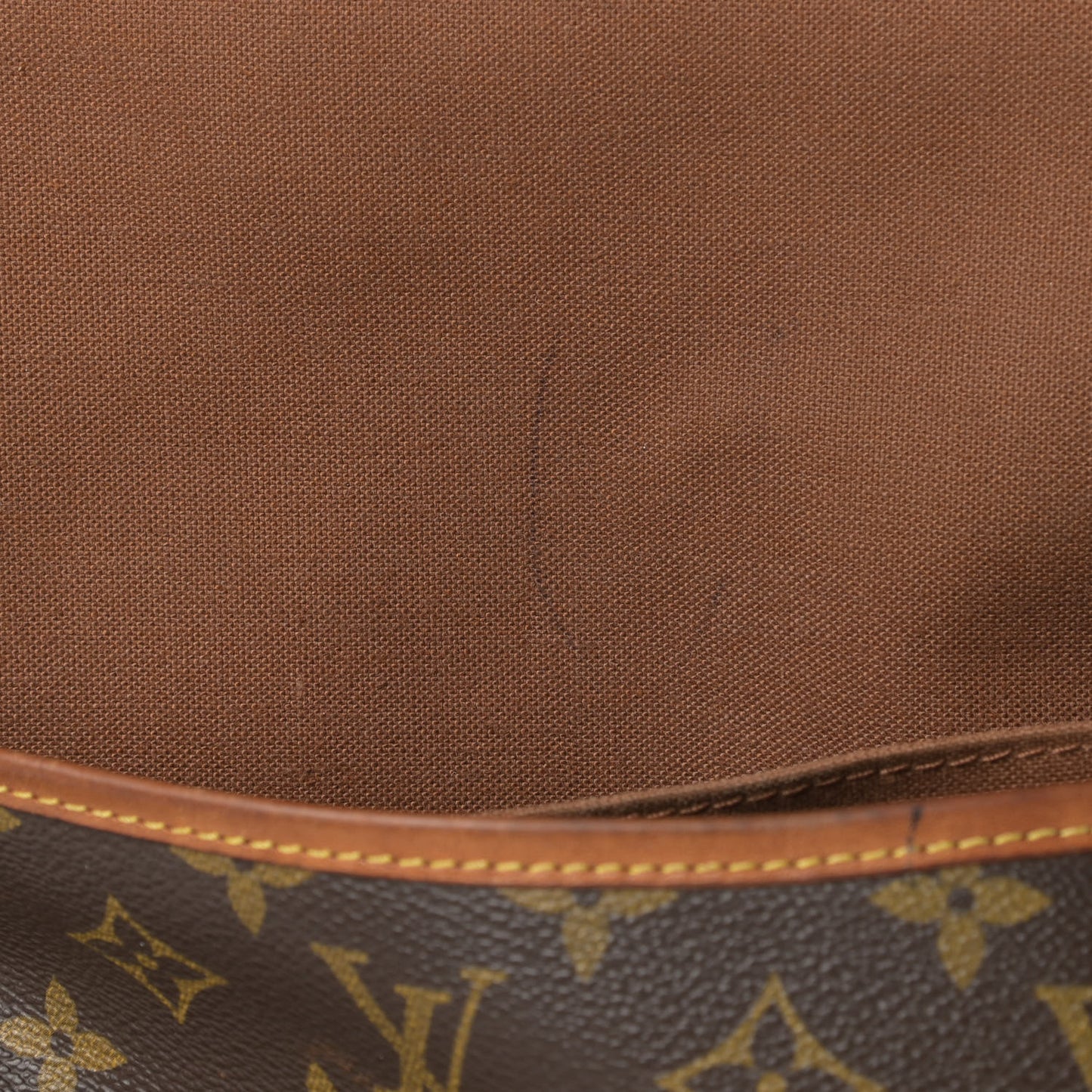 Monogram Saumur 43