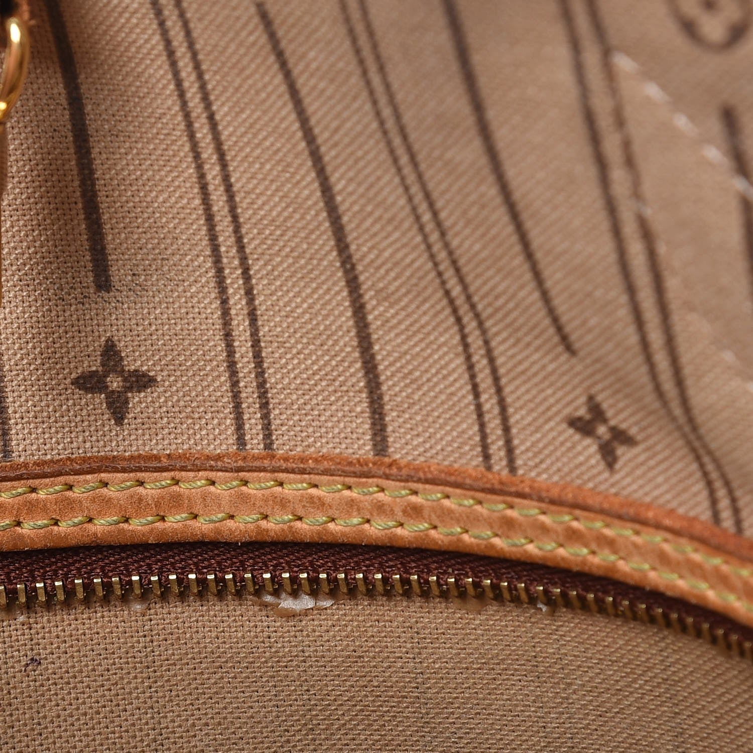 Louis Vuitton Monogram Neverfull MM 8 of 18