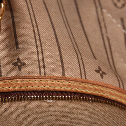 Louis Vuitton Monogram Neverfull MM 8 of 18