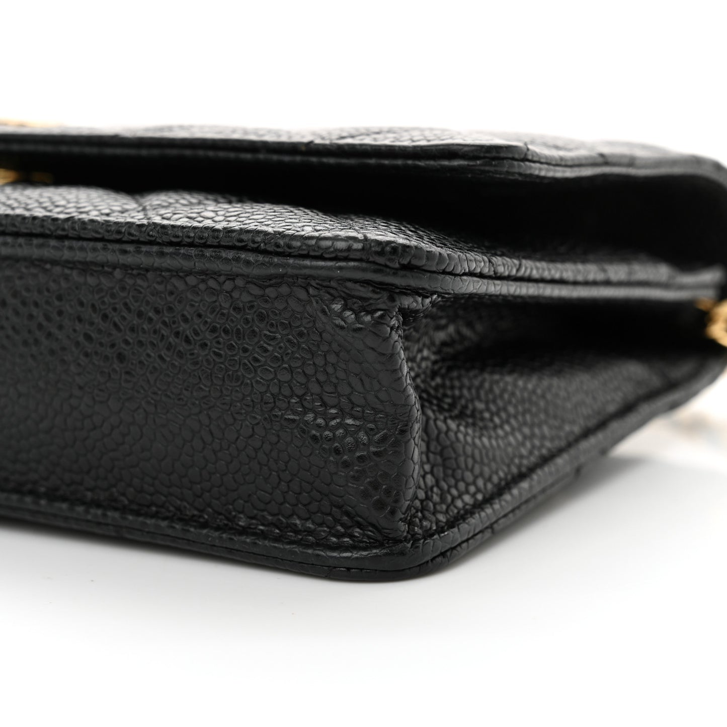 Caviar Quilted Wallet on Chain WOC Black