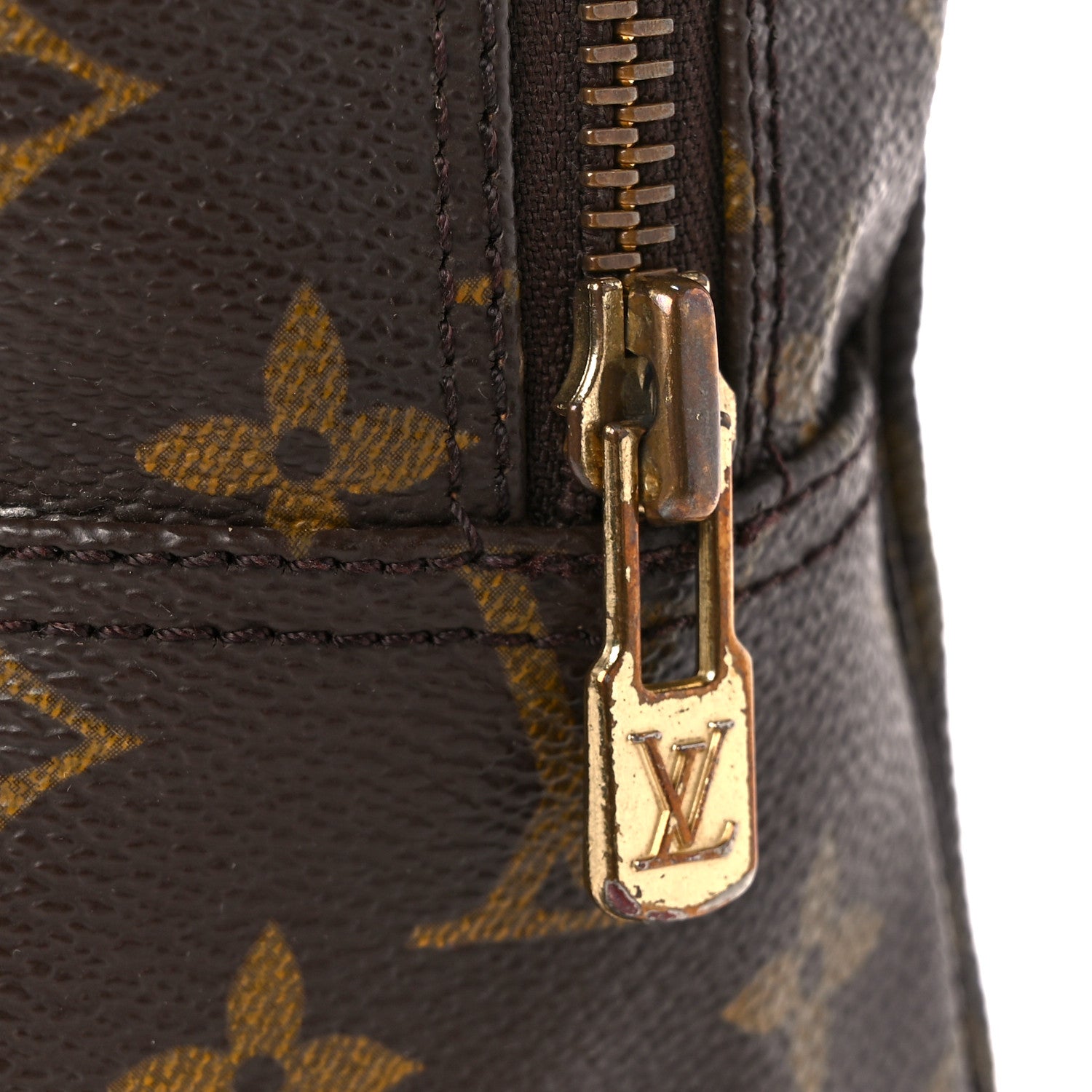 Louis Vuitton Monogram Trousse Toilette 28 12 of 12