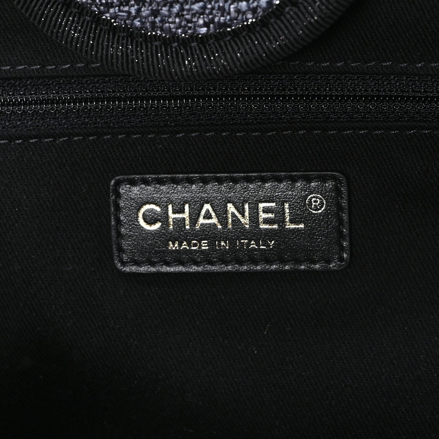 Lurex Boucle Medium Deauville Tote Black
