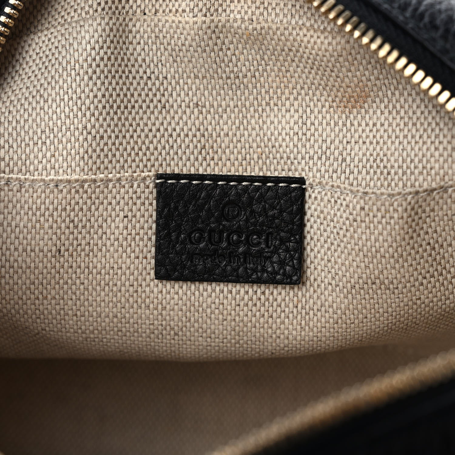 Gucci Pebbled Calfskin Small Soho Disco Bag Black 6 of 9