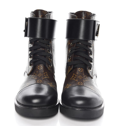 Louis Vuitton Calfskin Monogram Wonderland Flat Ranger Boots 39 Black 2 of 9