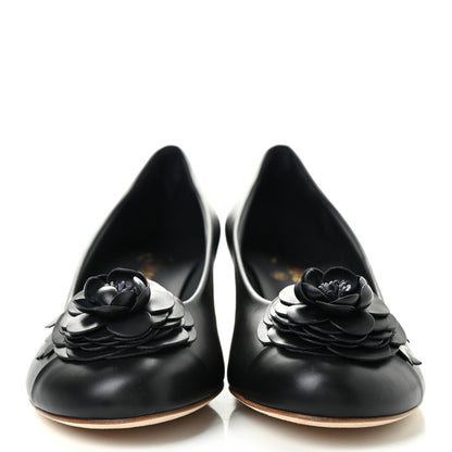 Chanel Calfskin Pearl Camellia Pumps 38.5 Black Gold 2 of 9