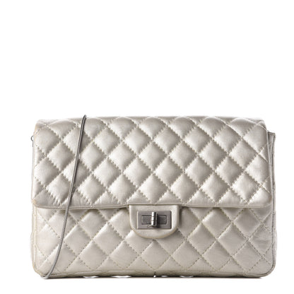 Chanel Metallic Calfskin Quilted 2.55 Reissue Clutch Silver 1 of 9