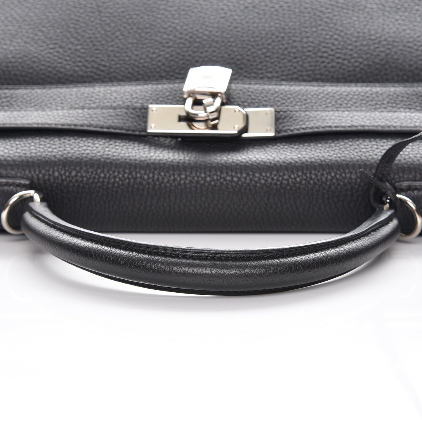 Togo Kelly Retourne 32 Black