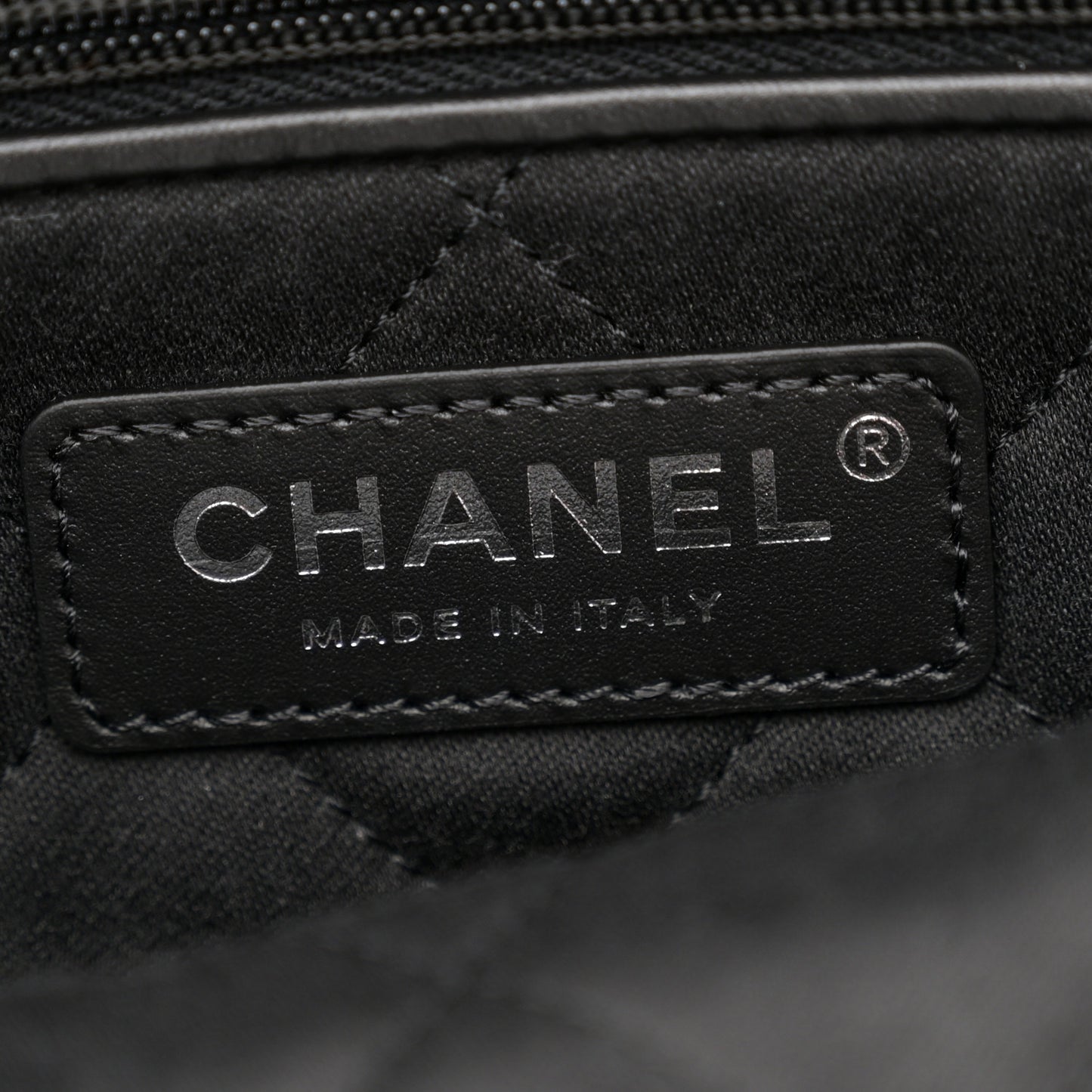 Shiny Calfskin Quilted Small Chanel 22 Black