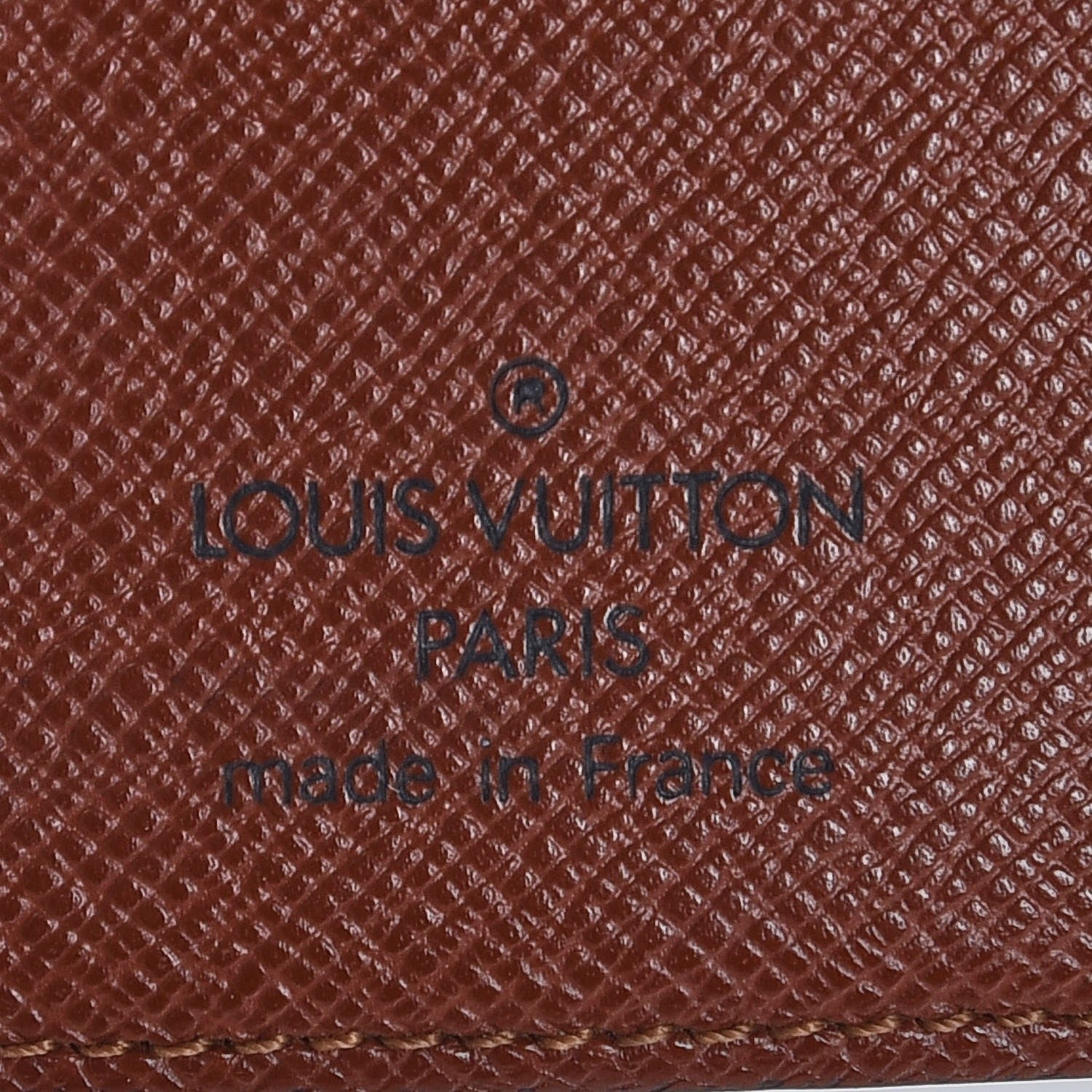 Louis Vuitton Monogram Medium Ring Agenda Cover 6 of 7