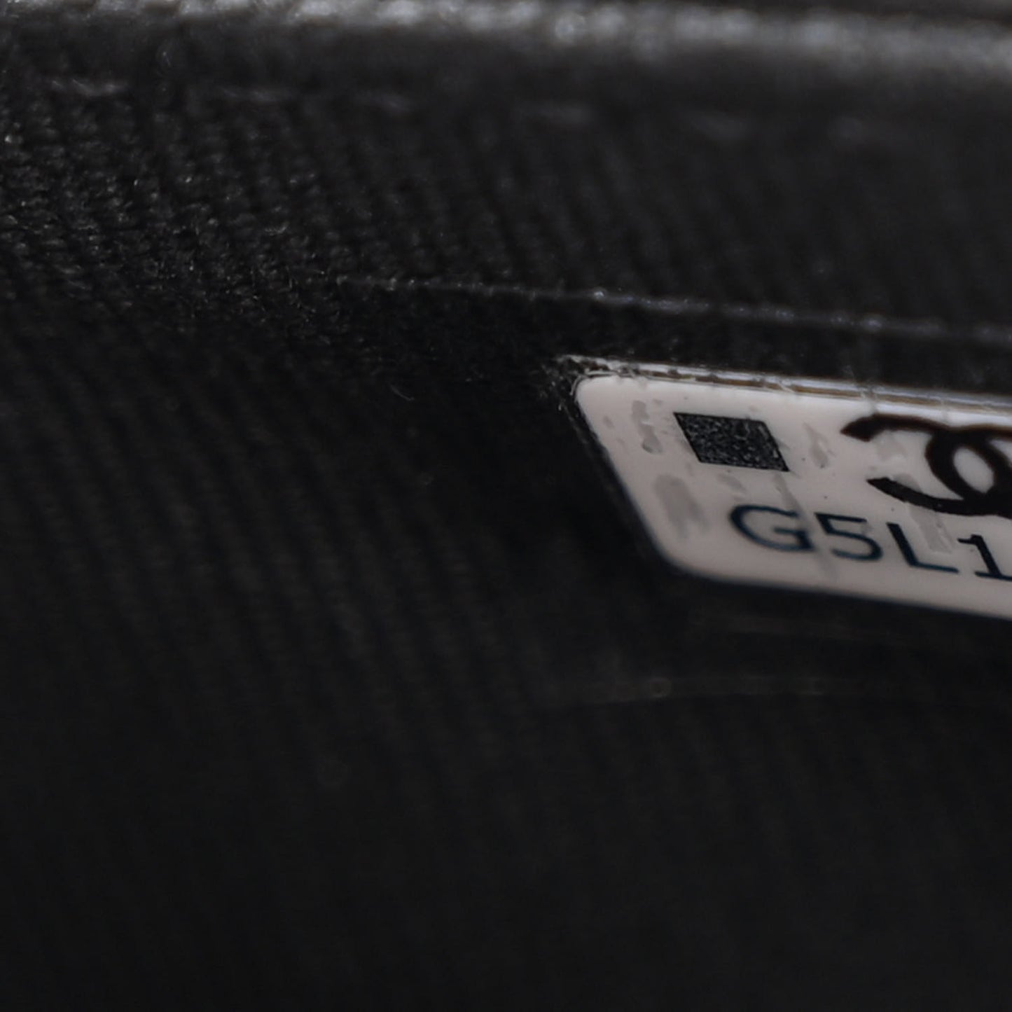 Caviar Quilted Chain Camera Bag Black