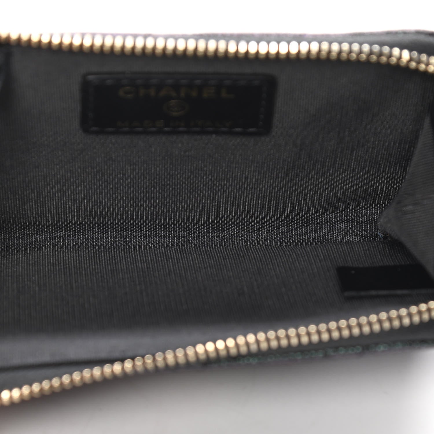 Chanel Iridescent Caviar Quilted Zipped Key Holder Case Black 4 of 7