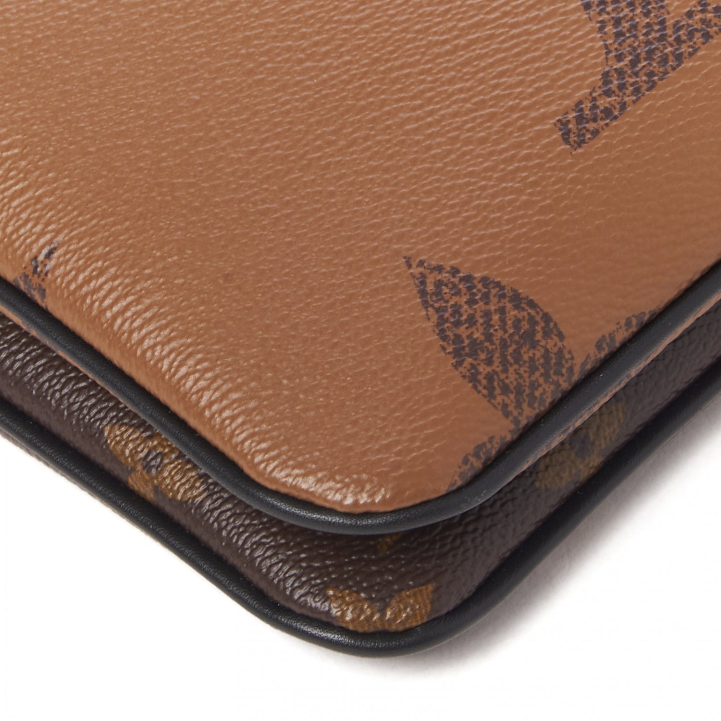 Reverse Monogram Giant Double Zip Pochette