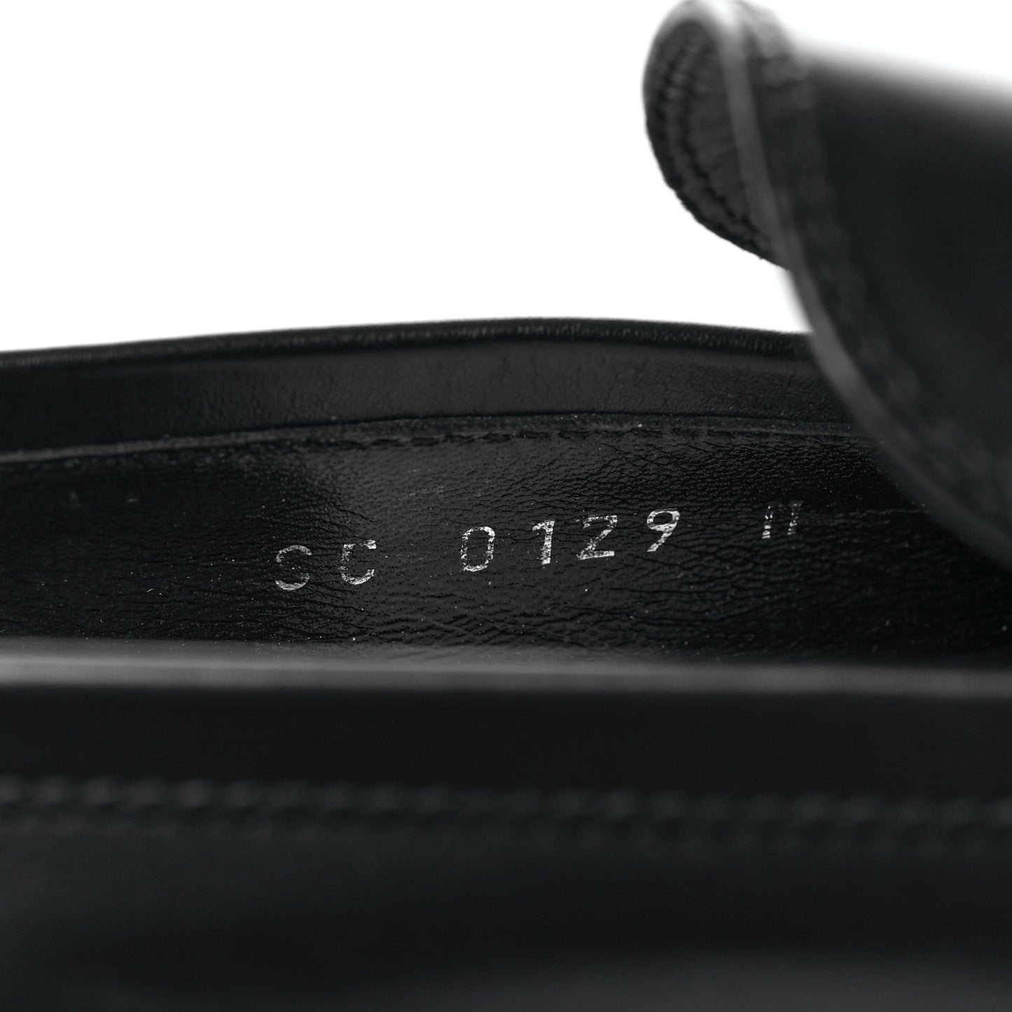 Calfskin Upper Case Flat Loafer 36 Black