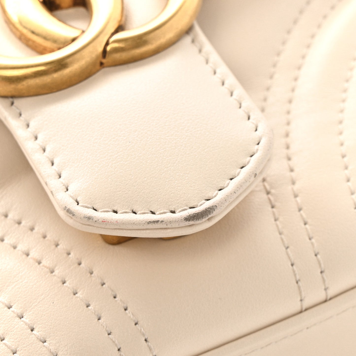 Calfskin Matelasse Mini GG Marmont Top Handle Shoulder Bag White