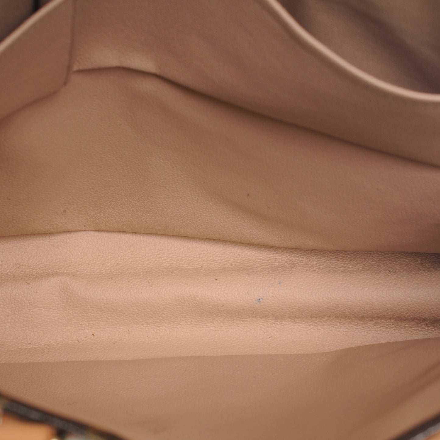 Monogram Sac Plat