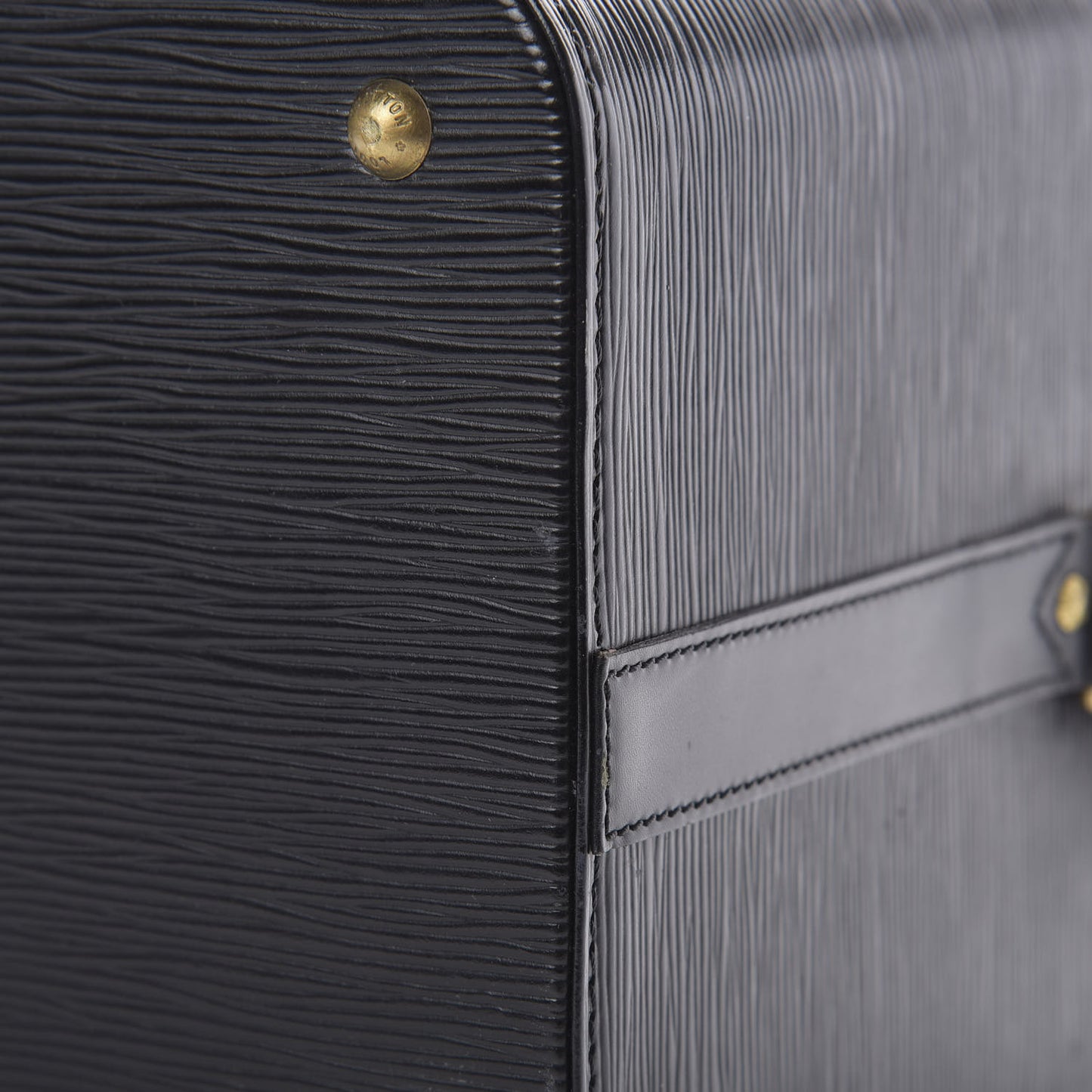 Epi Train Case Black