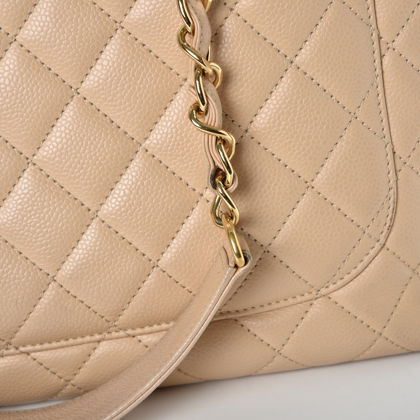 Caviar Quilted Grand Shopping Tote GST Beige Clair