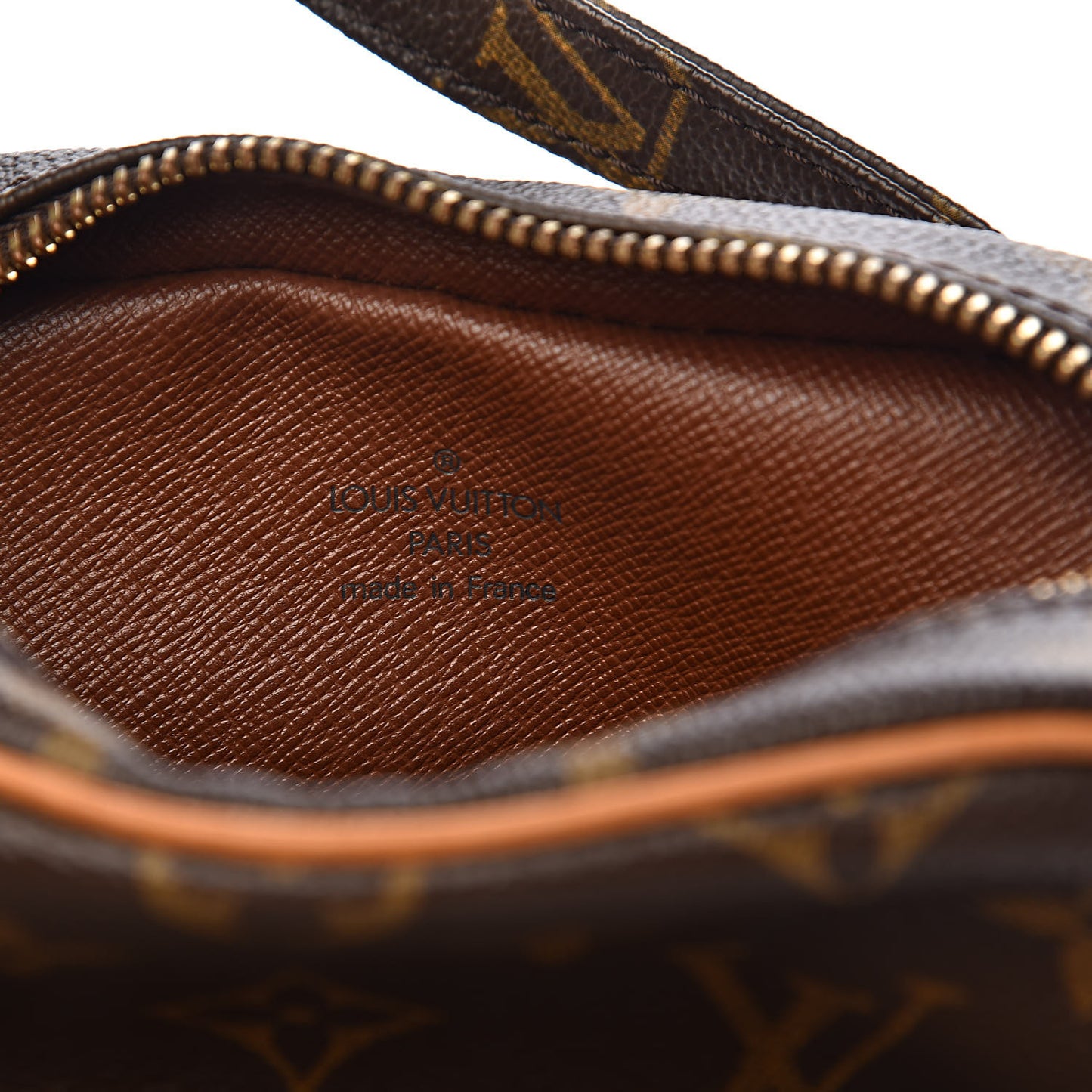 Monogram Amazone