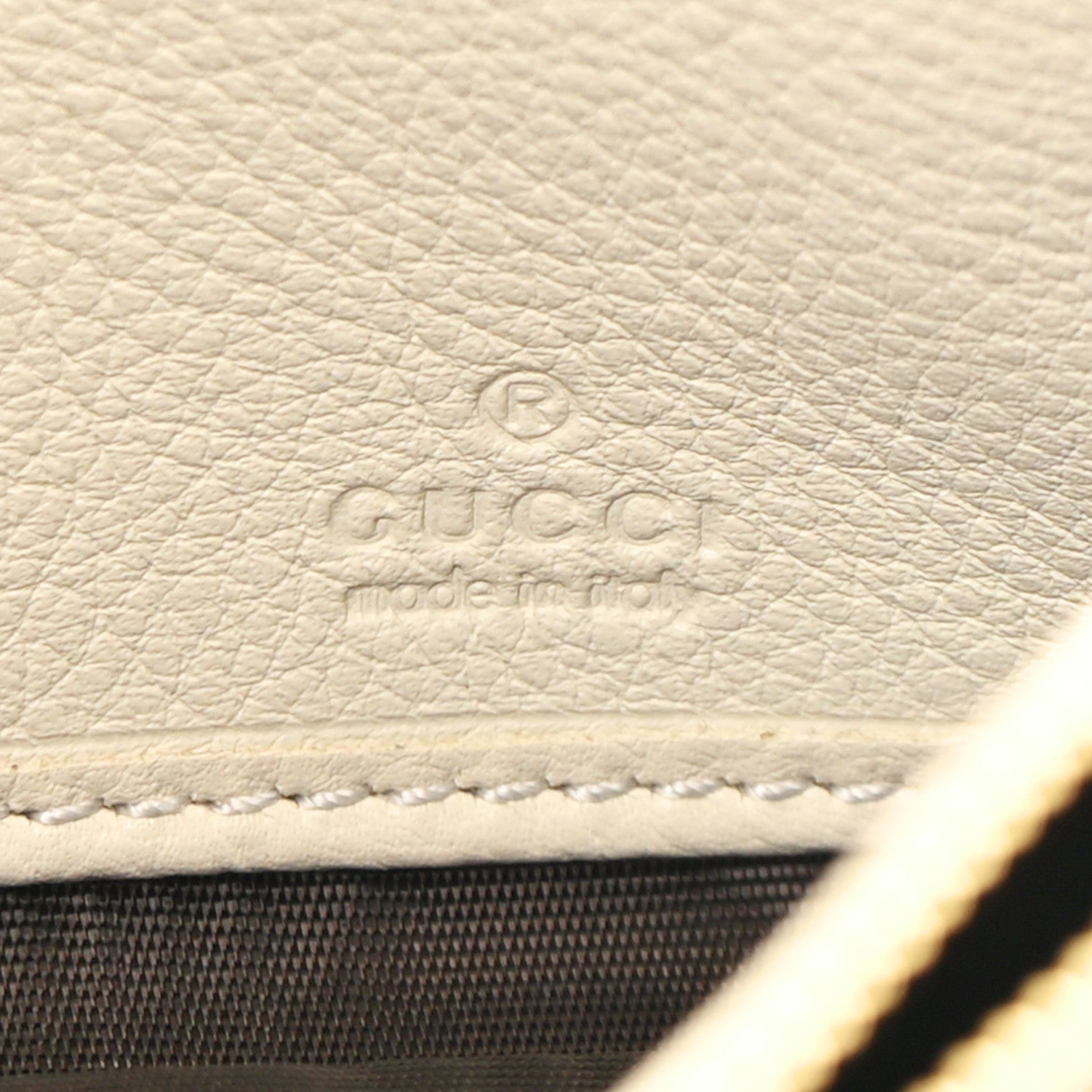 Gucci Roxy Calfskin Blondie Continental Chain Wallet Mystic White 6 of 11