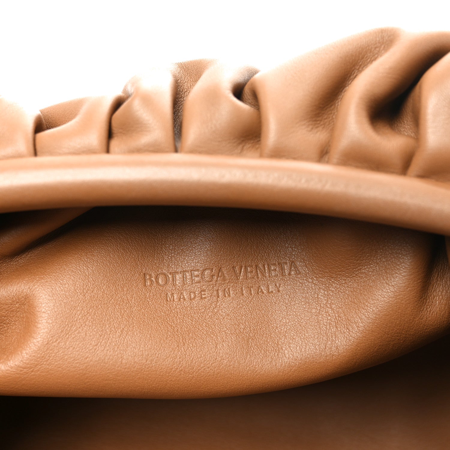 Bottega Veneta Smooth Butter Calf The Pouch Oversized Clutch Cammello 6 of 10