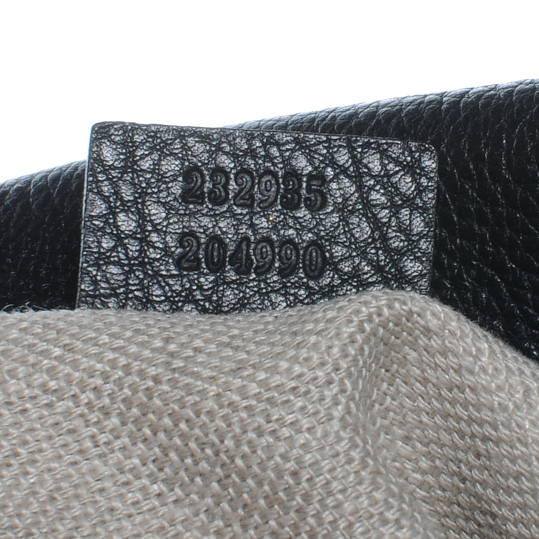 Pebbled Calfskin G Coin Medium Hobo Black