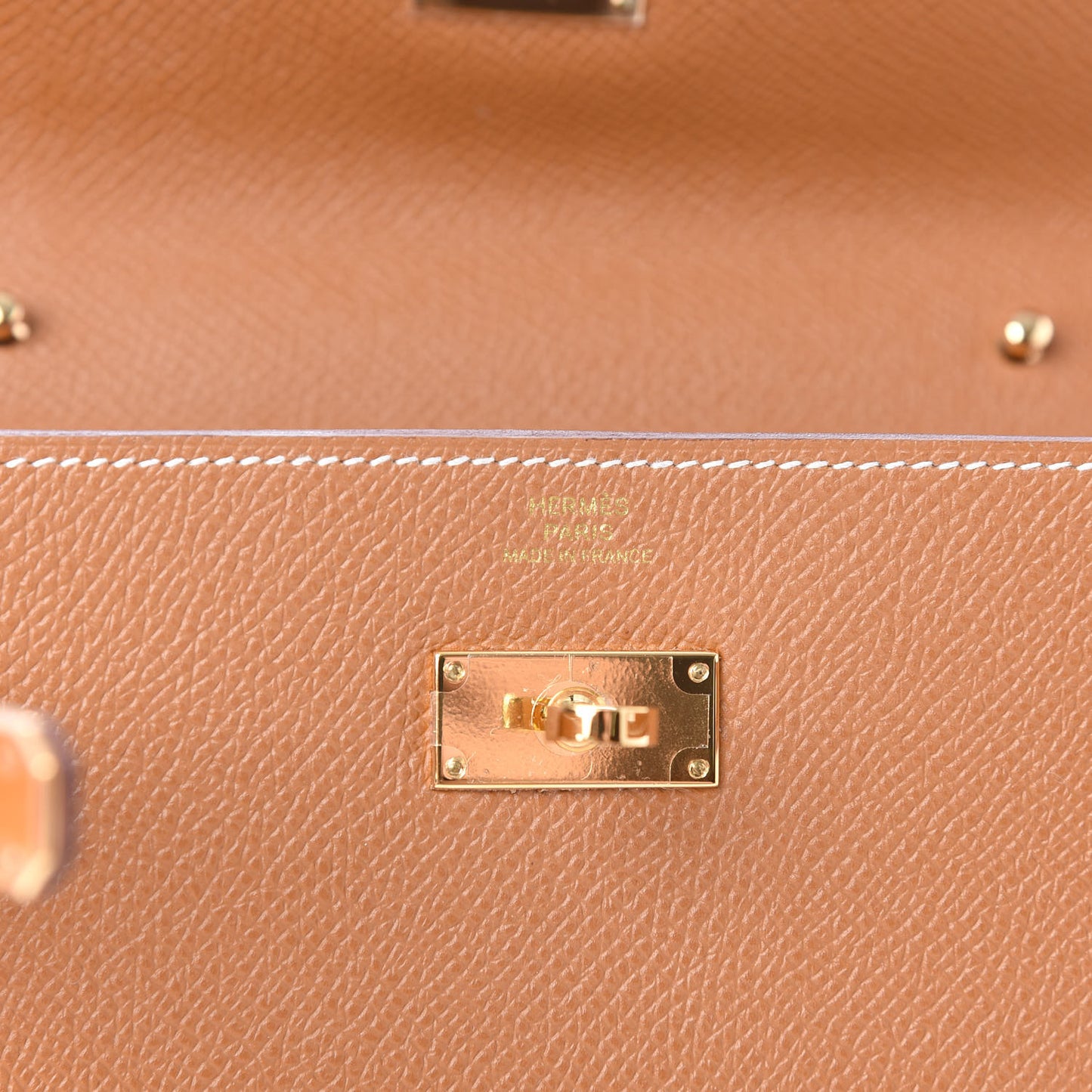 Epsom Kelly Wallet To Go Gold