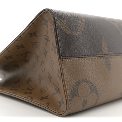 Louis Vuitton Reverse Monogram Giant Onthego MM 8 of 10