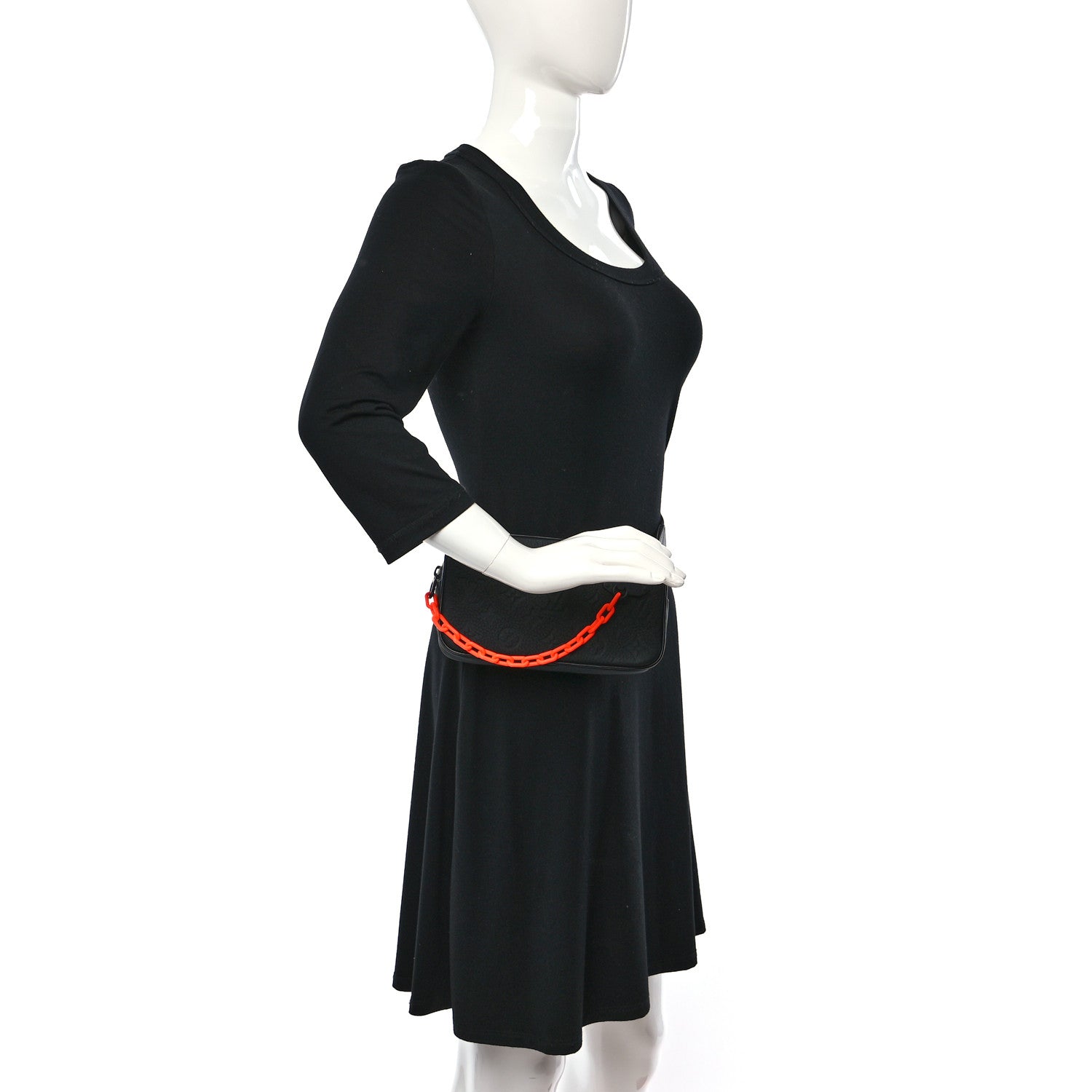 Louis Vuitton Taurillon Monogram Uniformes Solar Ray Soft Pochette Volga Belt Bag Black 2 of 9