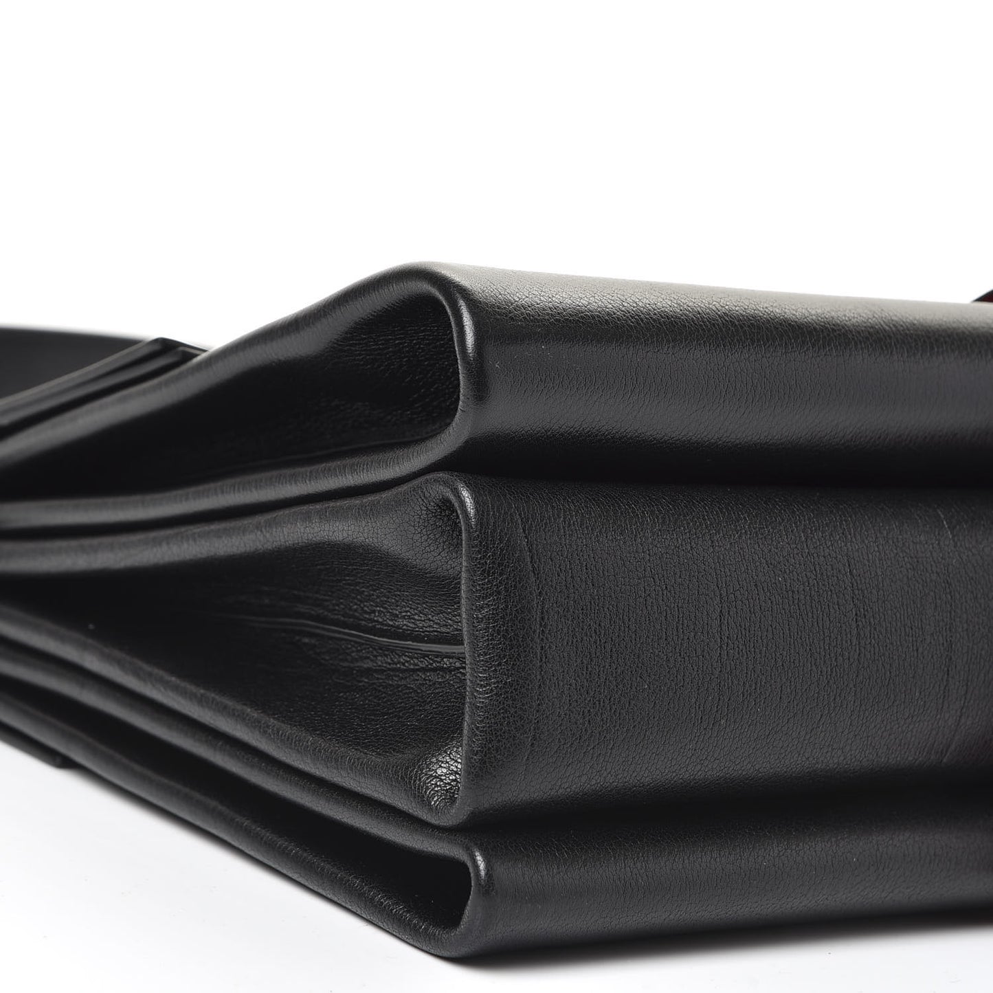Smooth Calfskin Medium Vring Shoulder Bag Black