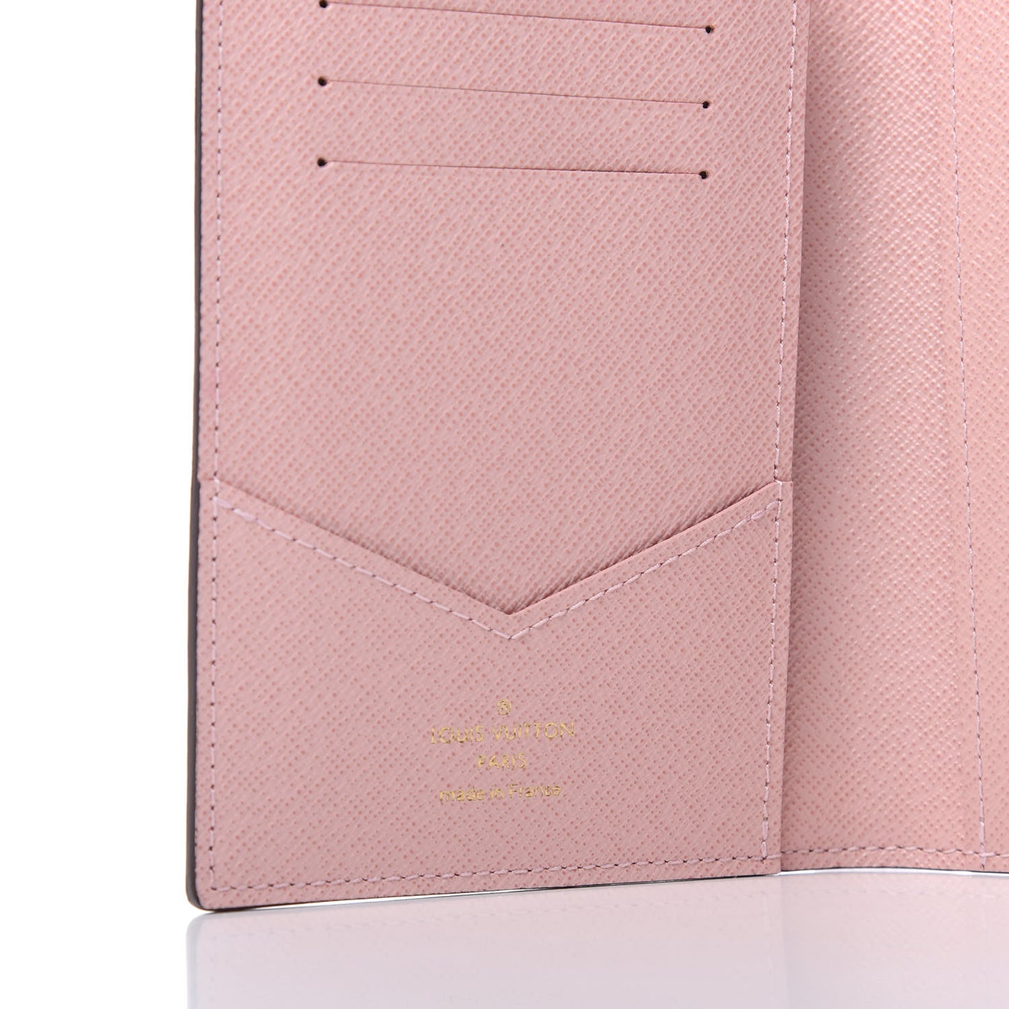 Monogram 2020 Christmas Animation Big Wheel Passport Cover Rose Ballerine