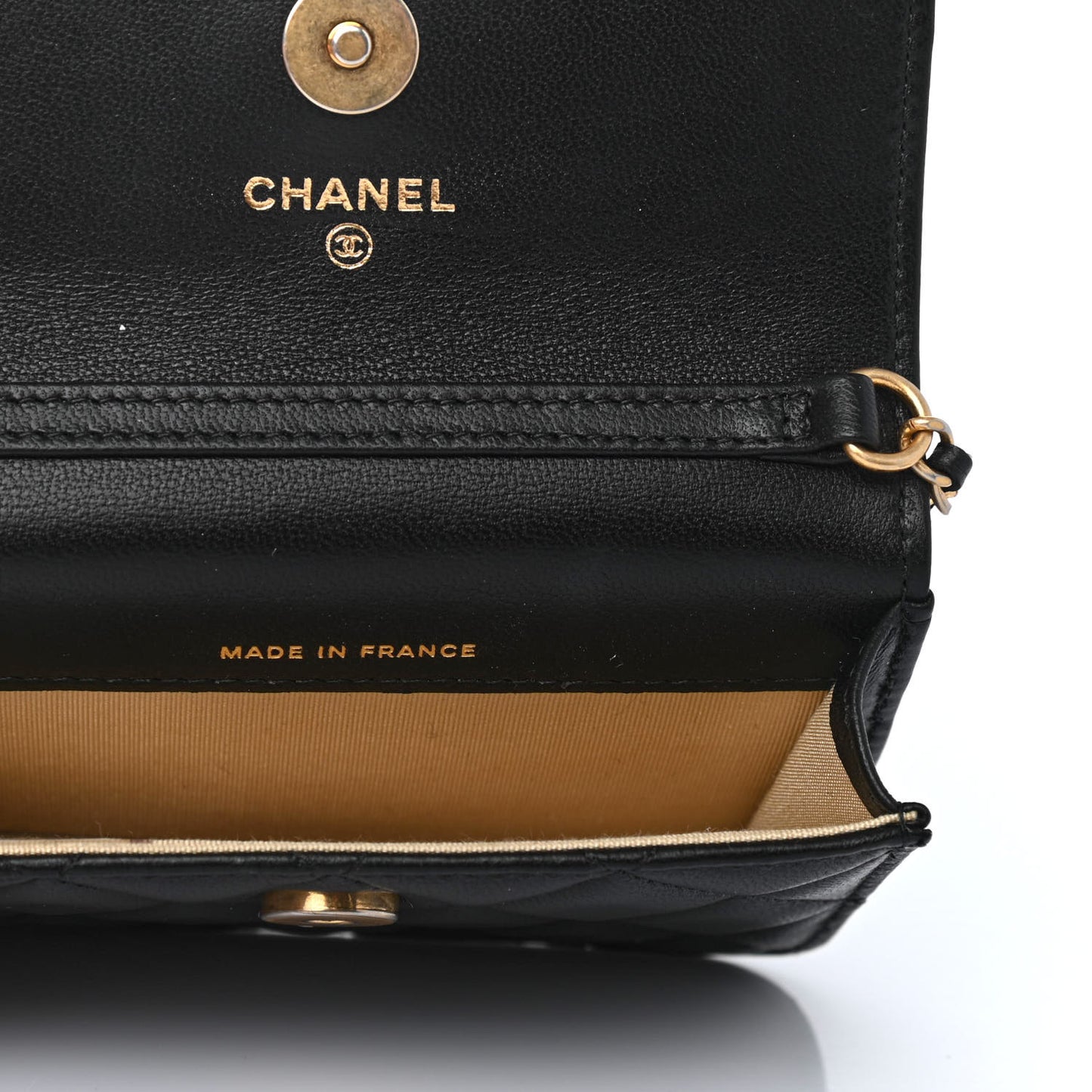 Lambskin Quilted Pearl Crush Flap With Chain Black