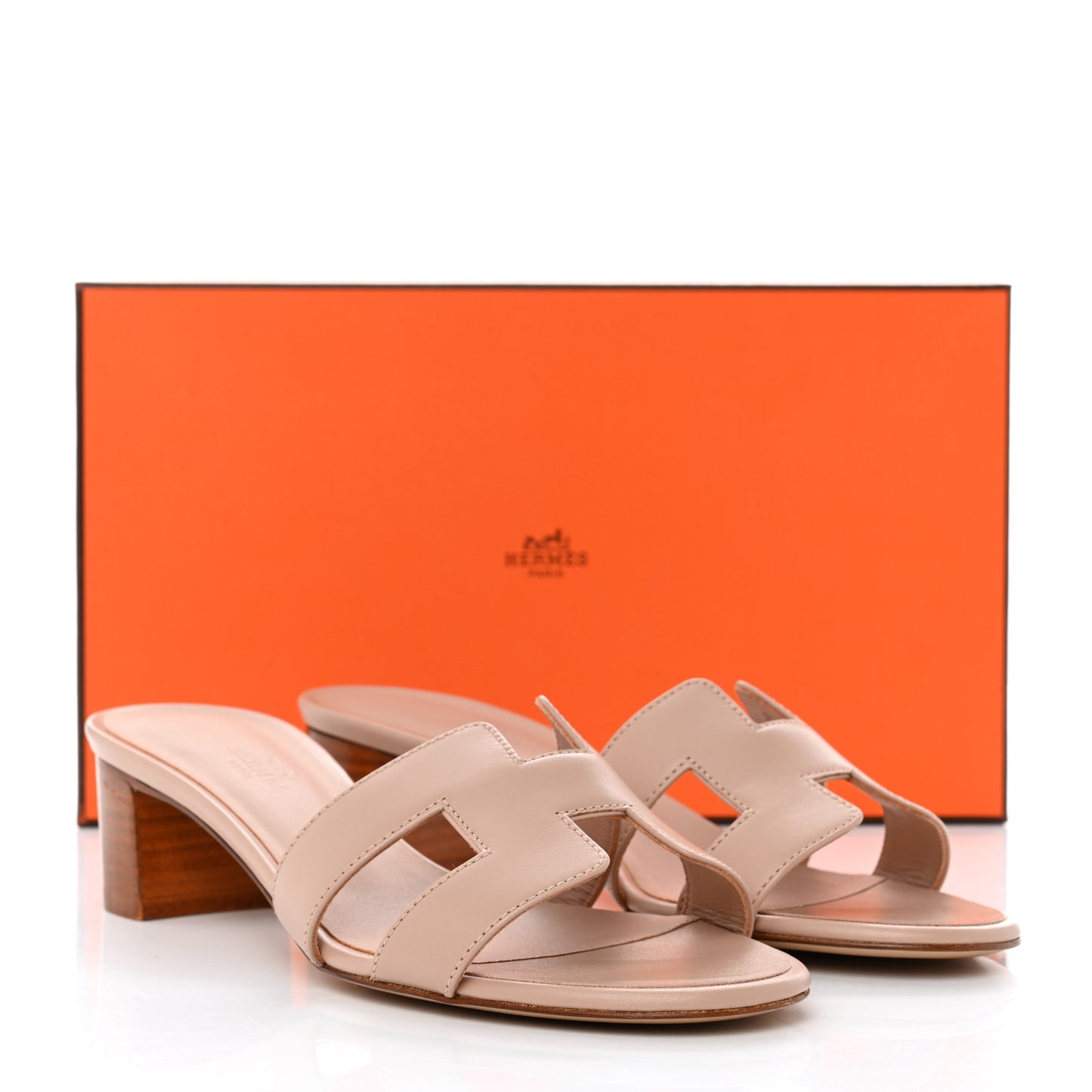 Calfskin Oasis Sandals 36.5 Beige Nude
