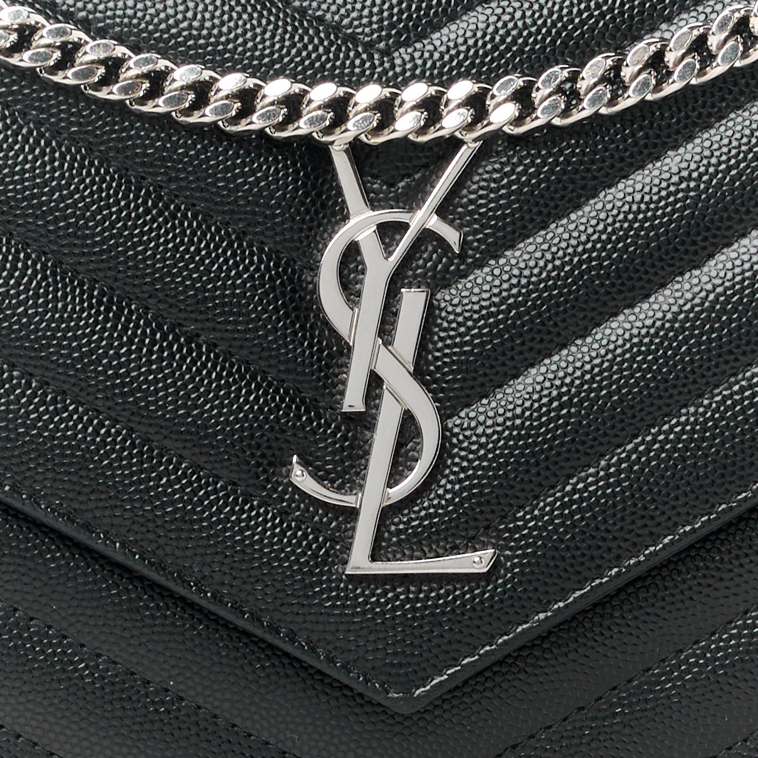 Saint Laurent Grain De Poudre Matelasse Chevron Monogram Chain Wallet Black 7 of 10