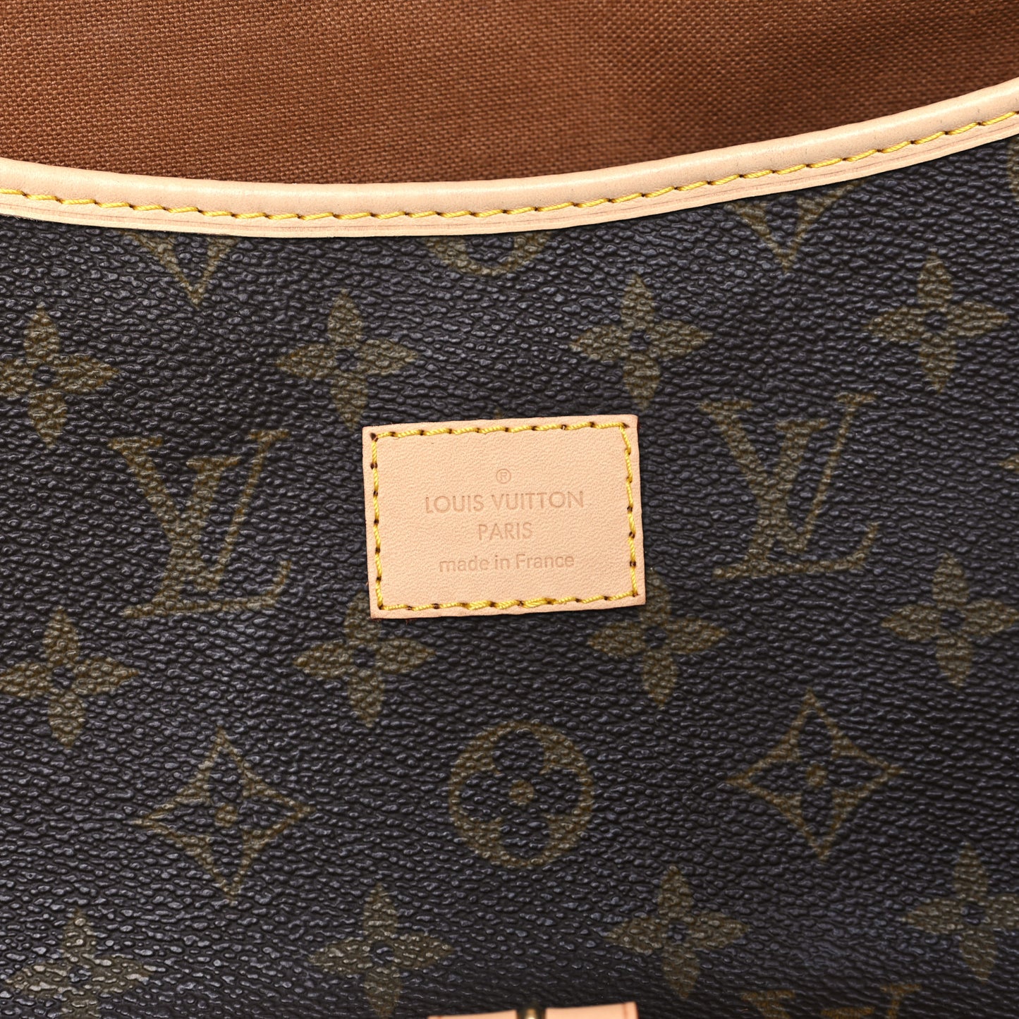 Monogram Saumur 35