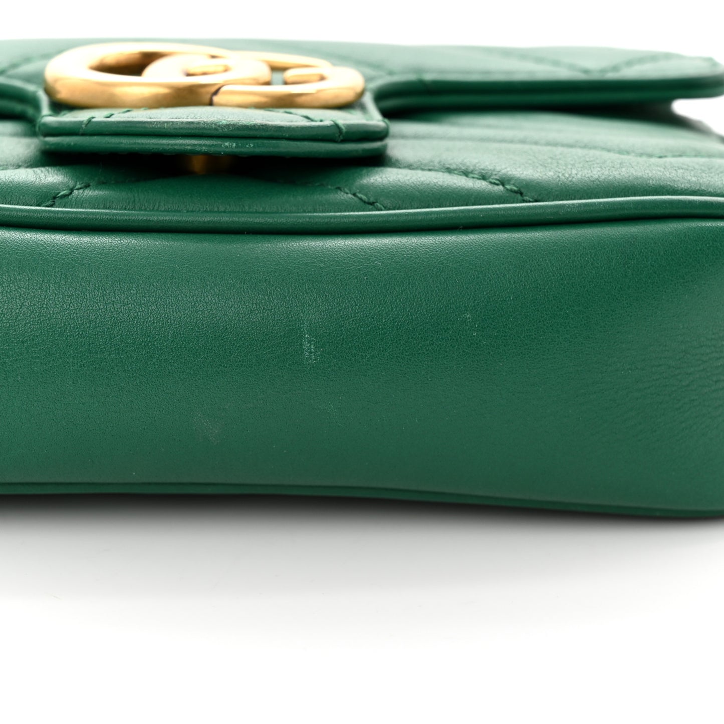 Calfskin Matelasse Super Mini GG Marmont Shoulder Bag Emerald Green