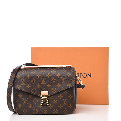 Louis Vuitton Monogram Pochette Metis 8 of 8