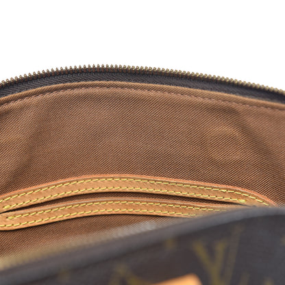 Louis Vuitton Monogram Alma PM 20 of 23