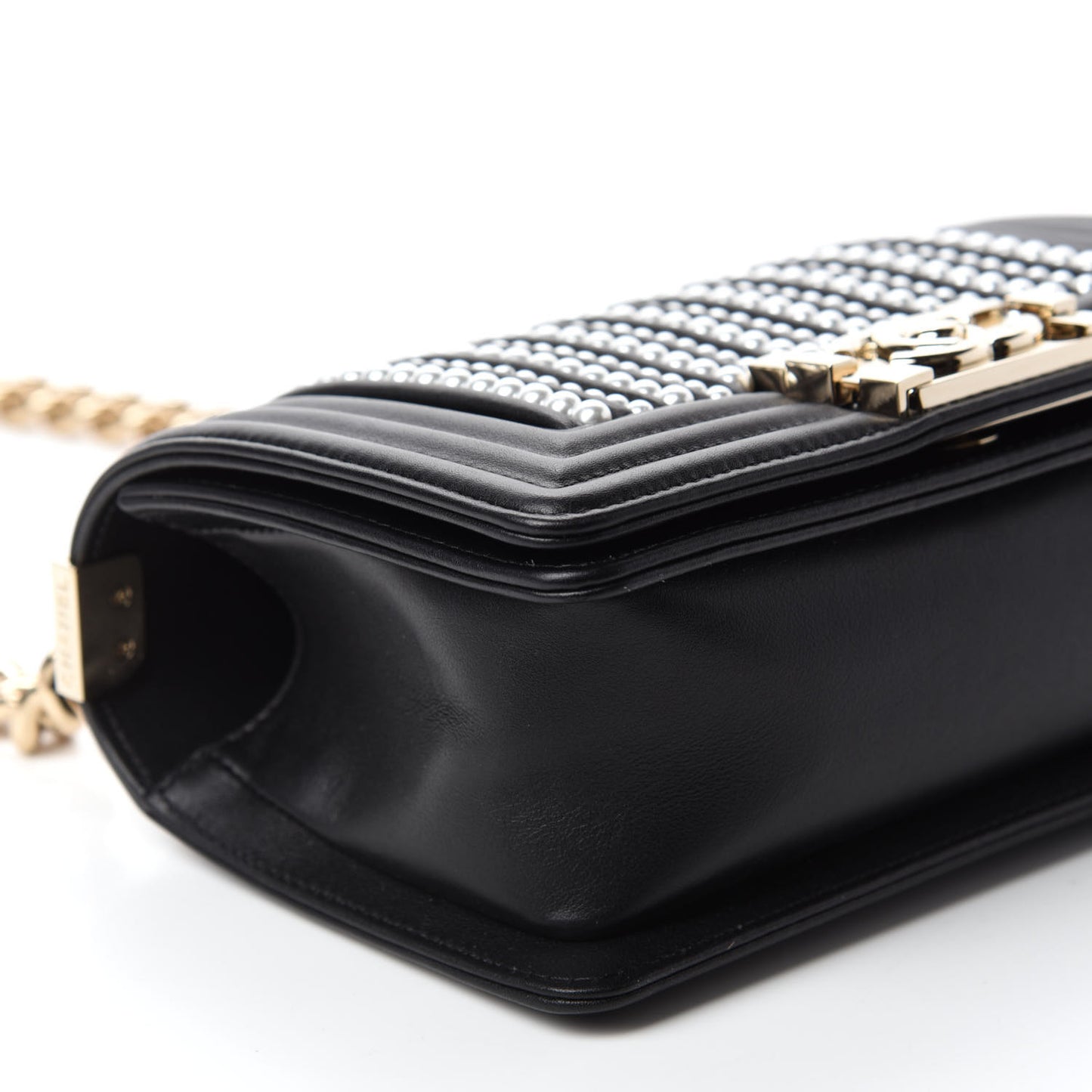 Calfskin Pearl Small Boy Flap Black