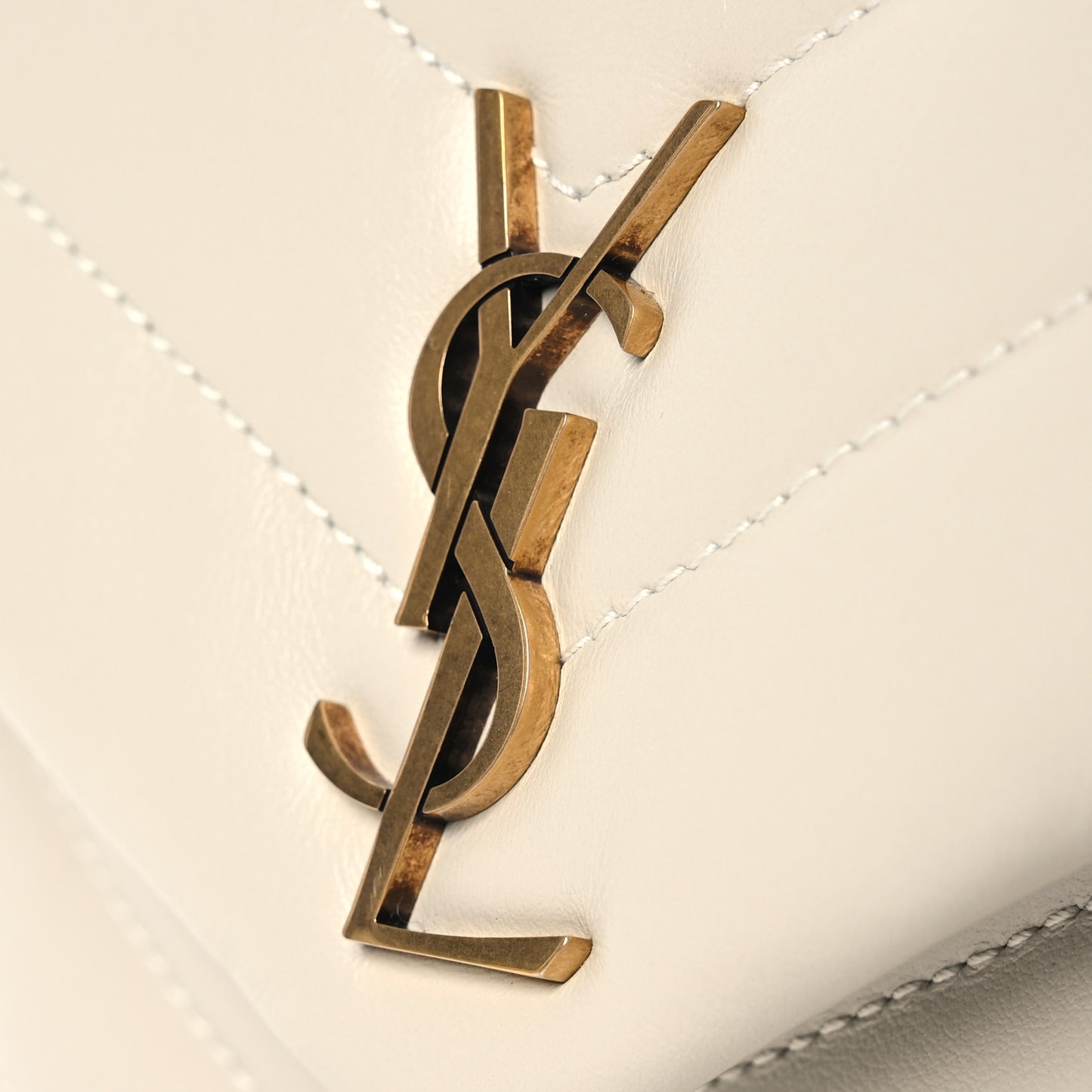 Calfskin Y Quilted Monogram Toy Loulou Crossbody Bag Blanc Vintage