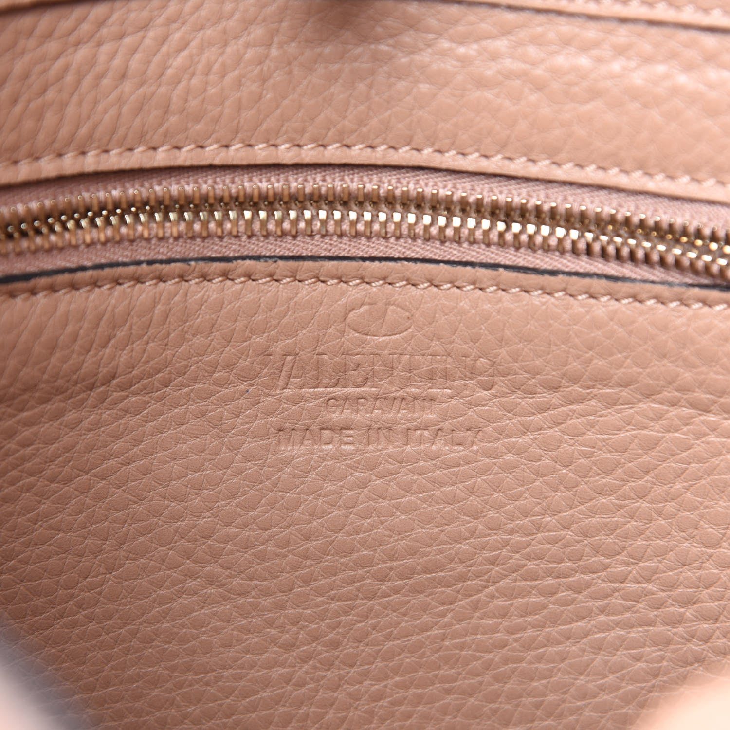 Valentino Garavani Pebbled Calfskin Small Rockstud Flip-Lock Messenger Bag Skin Sorbet 8 of 10