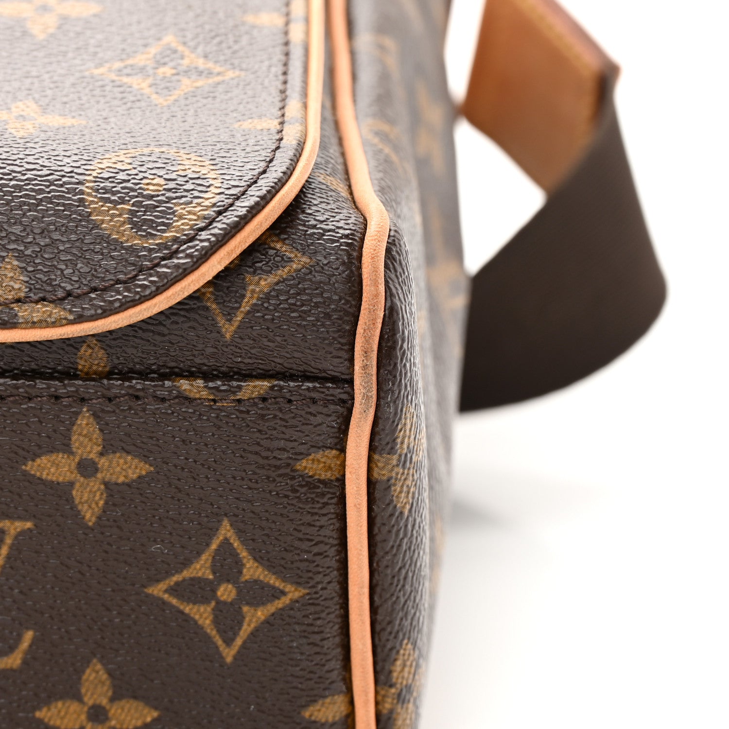 Louis Vuitton Monogram Abbesses Messenger Bag 11 of 16