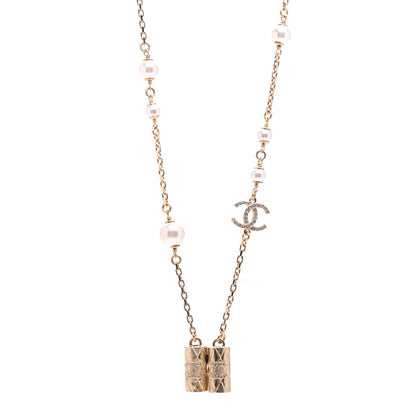 Chanel Crystal Pearl Airpod Necklace Gold 1 of 6