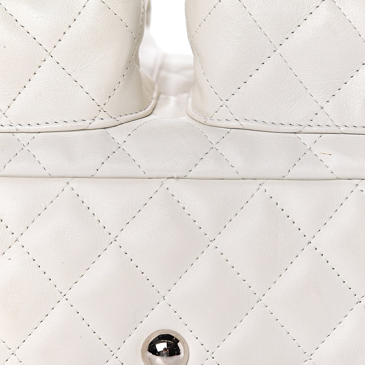 Chanel Calfskin Quilted Large Cambon Multipocket Reporter White 17 of 20