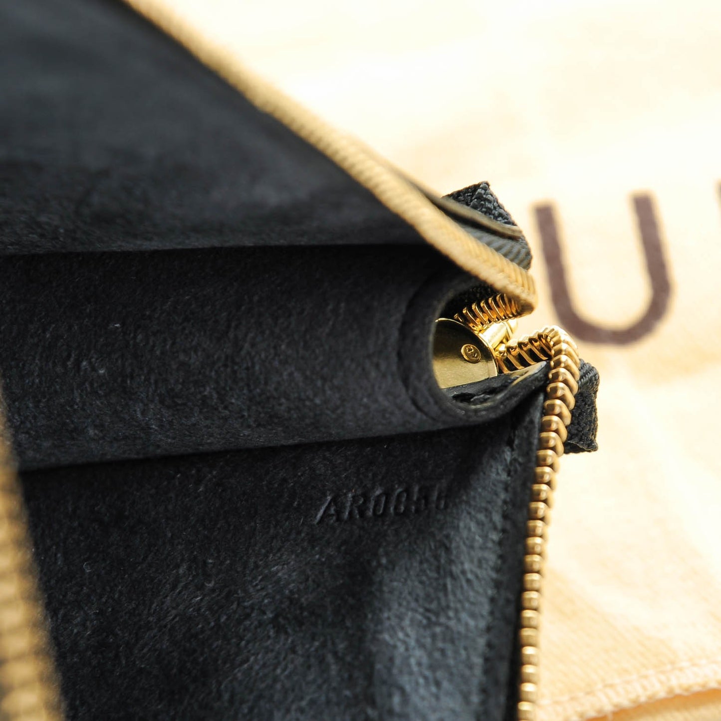 Epi Pochette Accessories 24 Black