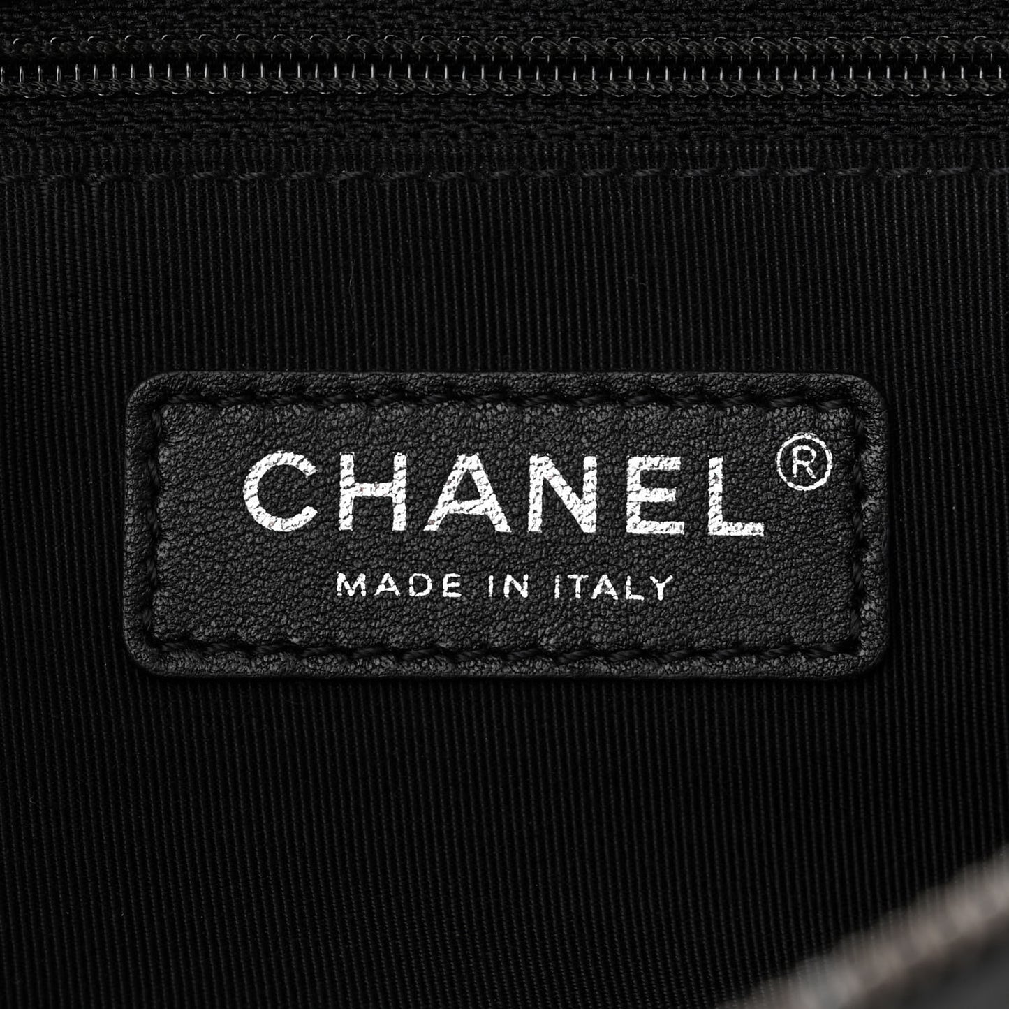 Calfskin Chain 20s Signe Waist Bag Black
