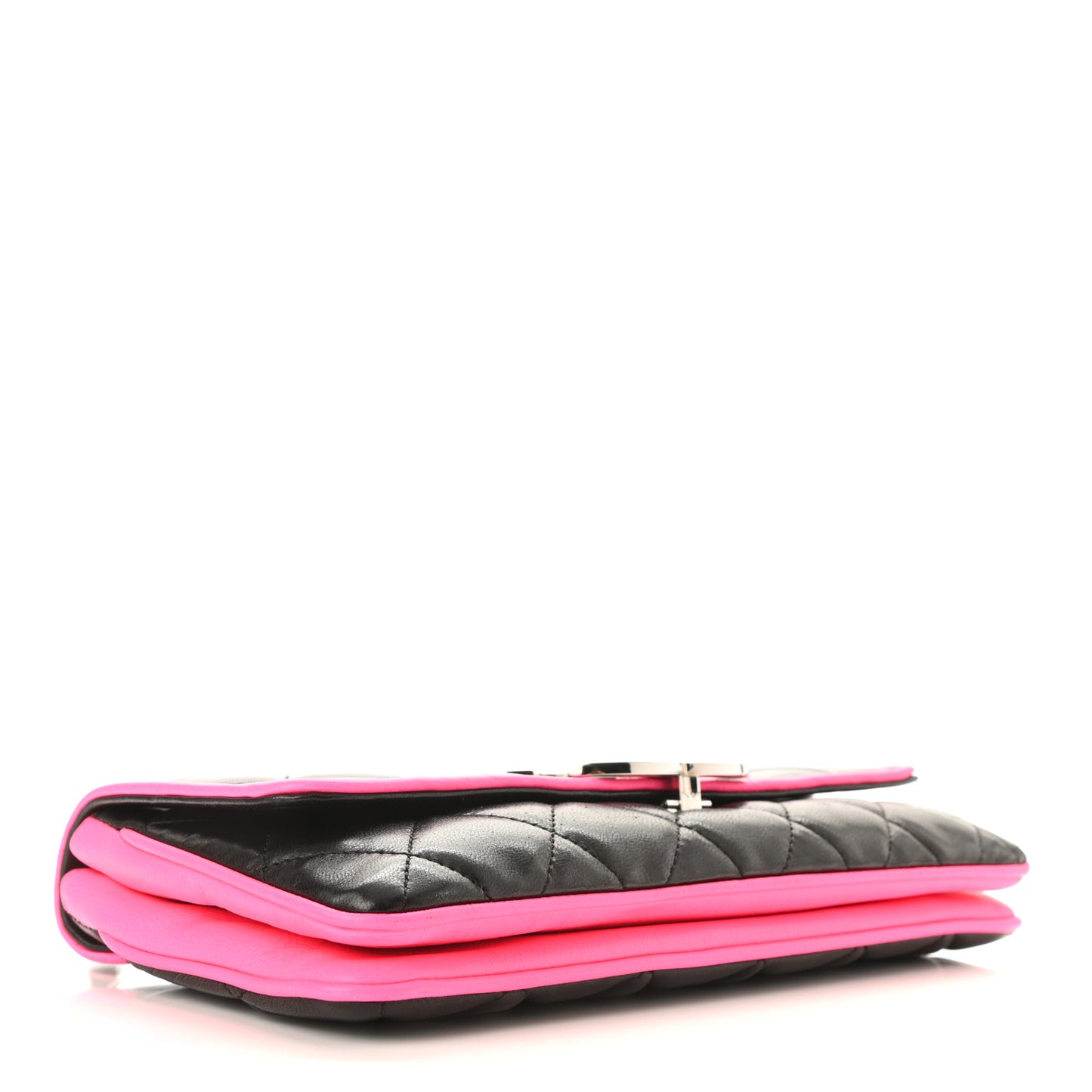Lambskin Enamel Divine Medium Flap Black Pink