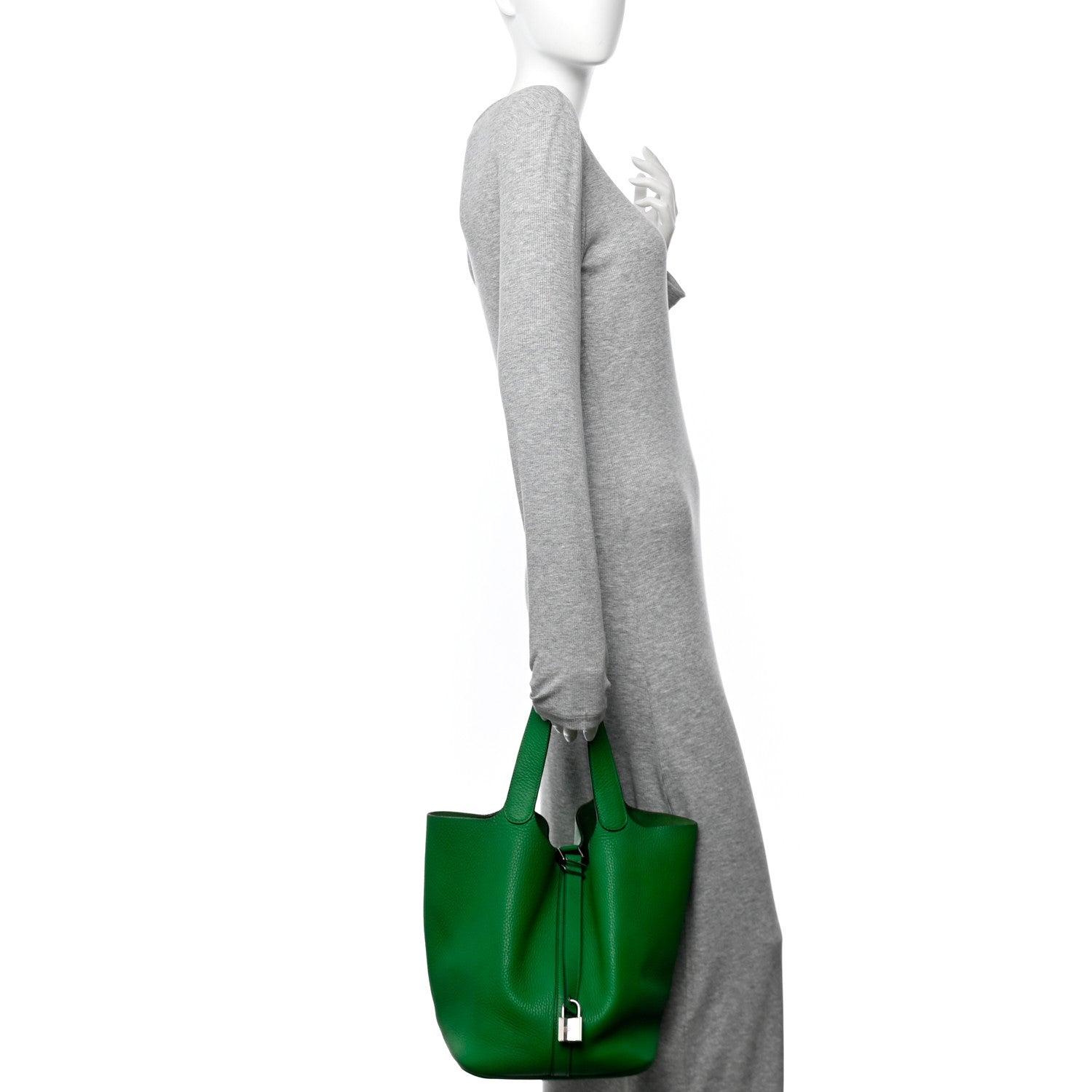 Hermes Taurillon Clemence Picotin Lock 26 GM Bamboo 2 of 10