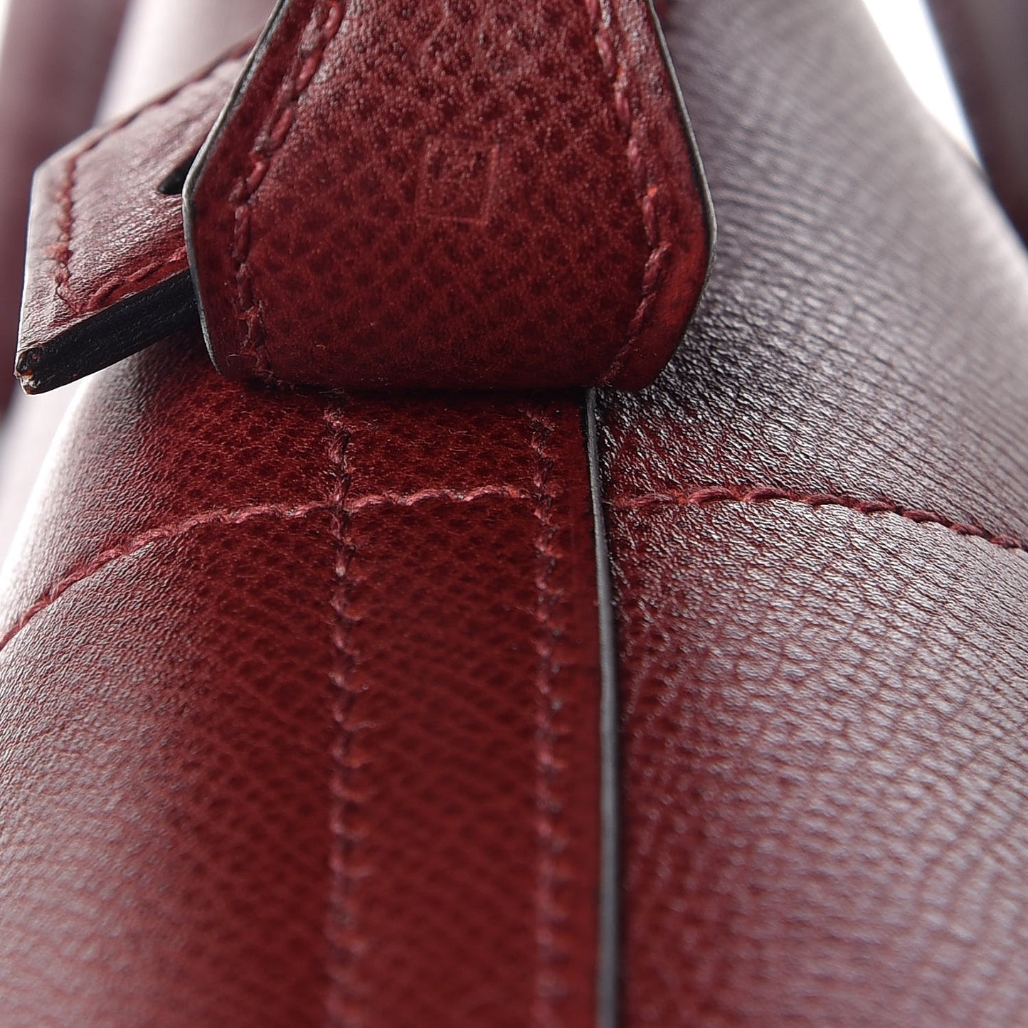 Veau Grain Lisse Bolide 31 Rouge H