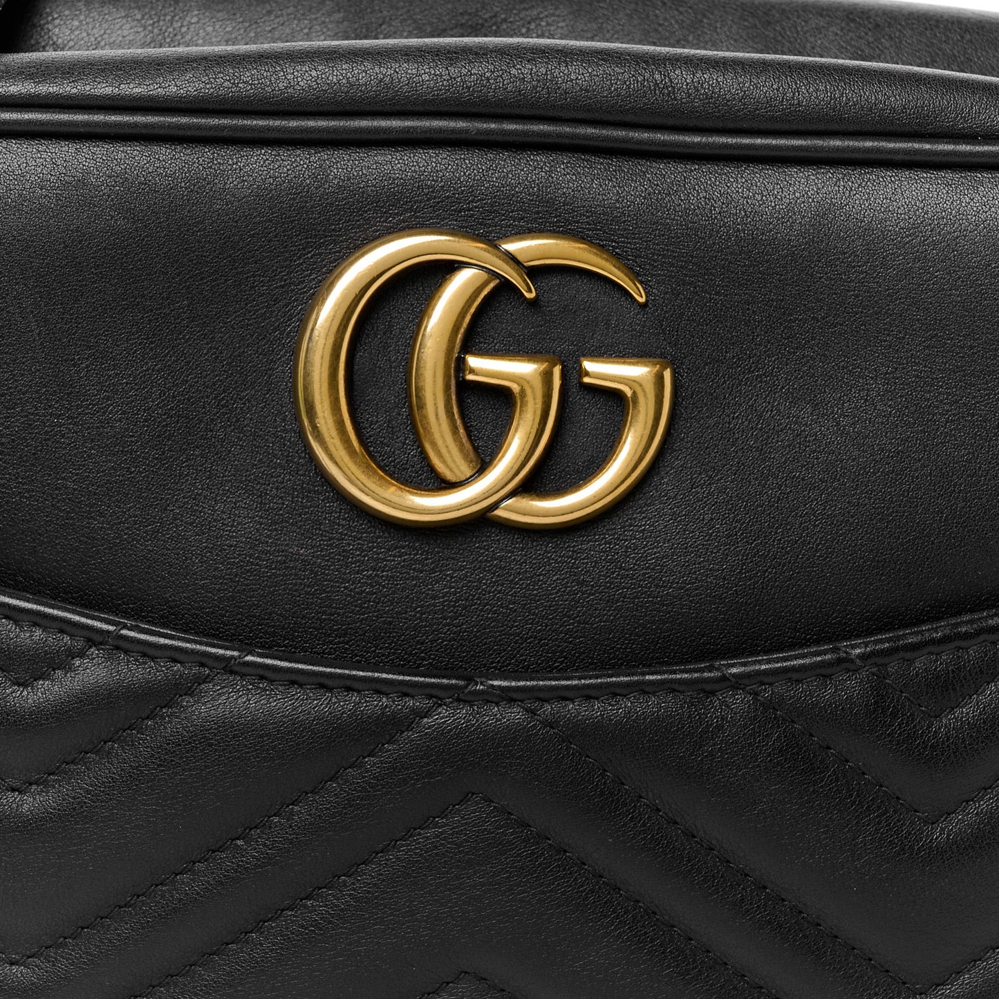 Calfskin Matelasse Medium GG Marmont Chain Shoulder Bag Black
