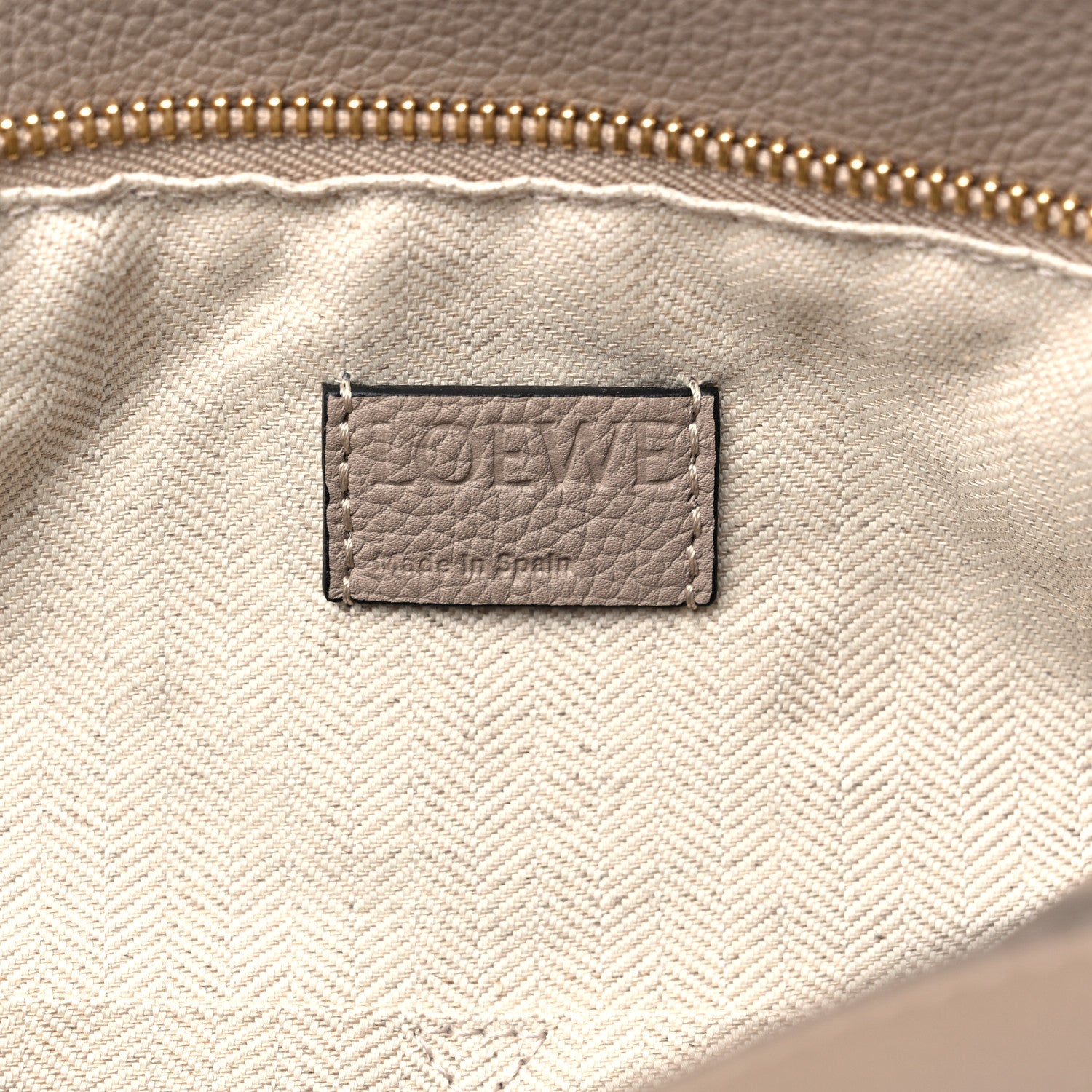 Loewe Calfskin Medium Puzzle Bag Sand 6 of 8
